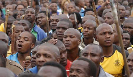 GroundUp Op-Ed: What is at issue in the minimum wage debate?