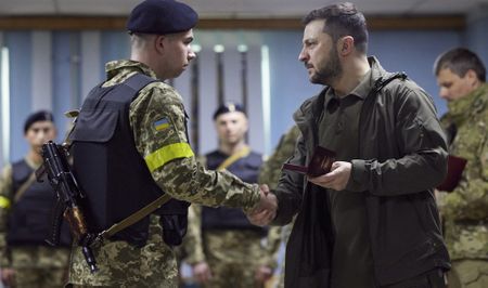 Zelensky leaves Kyiv to visit troops in Kharkiv; European stalemate on Russian oil embargo