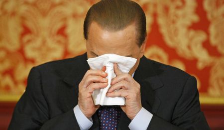 The world's worst politician gets done, again