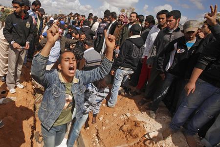 Analysis: Military and politics play in parallel over empty Libyan skies