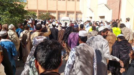 Blast in northwestern Pakistan mosque injures local Islamist party leader, three others
