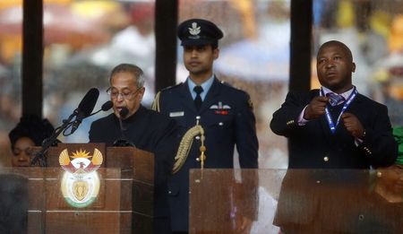 The Memorial Signer: Lost in translation of a broken government language