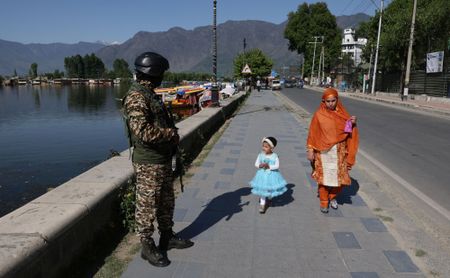 Pakistan defence minister says military incursion by India is imminent