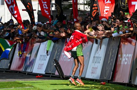 The Comrades Marathon ‘day of drama’ starring victors Tete Dijana and Gerda Steyn