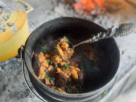 Lockdown Recipe of the Day: Ribbok & Dried Fruit Potjie