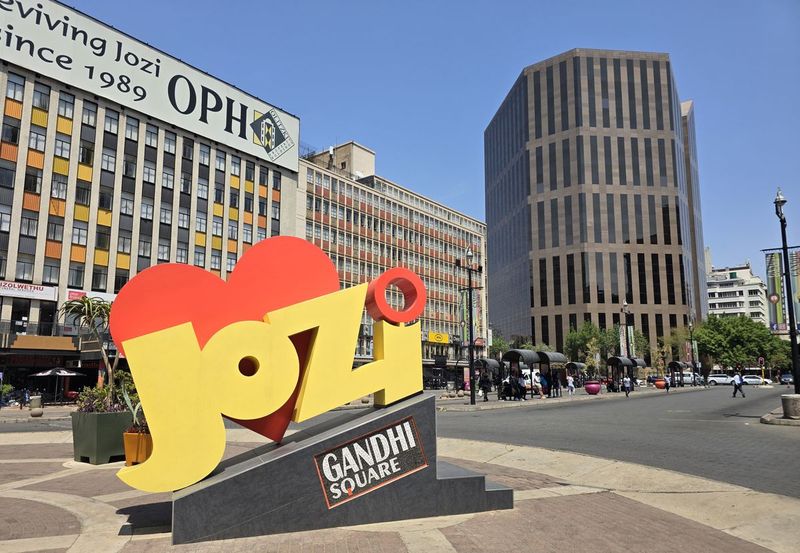 Open Streets come to Joburg and Lira returns to the stage — your weekend guide