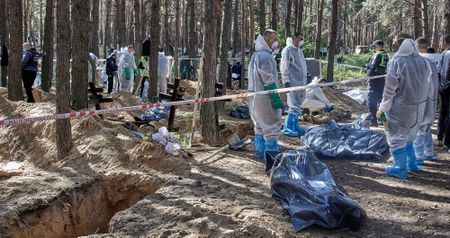 Russia announces hasty annexation referendums; Kuleba urges allies to send more weapons