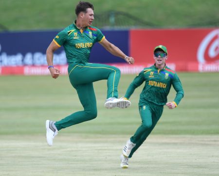 Full seam ahead — future of SA cricket looks bright thanks to teens Maphaka and Luus