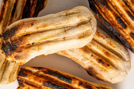 Baking bread together – the defining human habit