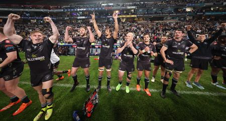 ‘Winkgate’ is manufactured social media outrage that will add more fuel to the SA-Ireland rugby rivalry