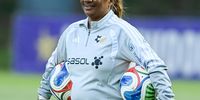 Soccer-Banyana WC 27
