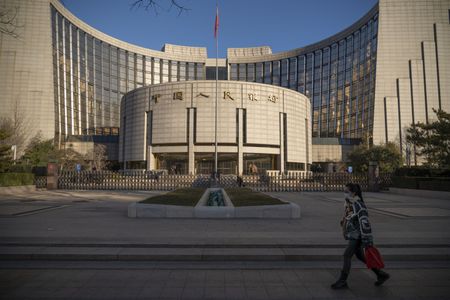 China overnight funding rate soars ahead of PBOC easing move