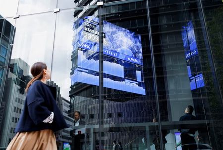 Asian shares, US dollar climb on rosy data, tech optimism