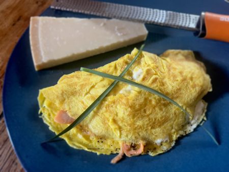 Lekker Brekker Monday: Smoked salmon omelette