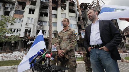 Russian tourists will have to clear EU hurdles; UN inspectors to visit Zaporizhzhia nuclear plant