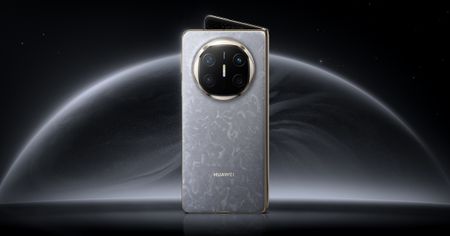 HUAWEI Mate X6 Is the Foldable That Fits Your Life Beautifully
