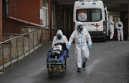 Record coronavirus cases in Russia as it approves second vaccine