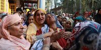  Relatives mourn during the funeral procession of Dr. Shanawaz Dar, in Budgam, some 30 kilometers from Srinagar, the summer capital of Indian Kashmir, 21 October 2024. Seven persons, including six laborers and a doctor, were killed and five others were injured in a militant attack in the Gagangeer area of Ganderbal district on 20 October, according to the Inspector General of Police Kashmir, Vidhi Kumar Birdi. Jammu and Kashmir Chief Minister Omar Abdullah condemned the attack and said the number of casualties may rise due to the number of injured.  EPA-EFE/FAROOQ KHAN