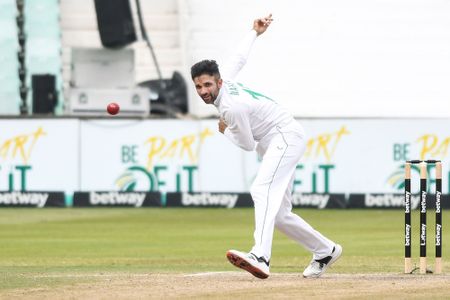 Proteas spinner Keshav Maharaj scoops top men’s honours at CSA awards