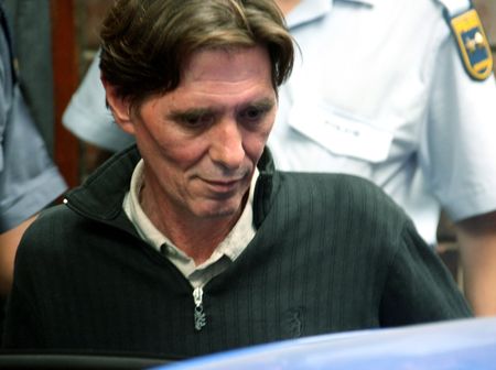 Ivor Powell, a life lived at the edge of art, journalism, politics, investigations — and a stove