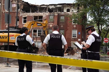 Eight people hospitalised after Chicago building explosion