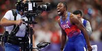 PARIS, FRANCE - AUGUST 04: Noah Lyles of Team United States celebrates winning the Gold medal during the Men's 100m Final during the Men's 100m Final on day nine of the Olympic Games Paris 2024 at Stade de France on August 04, 2024 in Paris, France. (Photo by Patrick Smith/Getty Images)