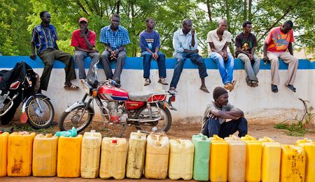 Analysis: Finances, not fighting, force Sudans to the negotiating table