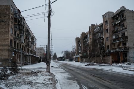 Russia says it captures Ukrainian town, fighting continues in Russia's Kursk