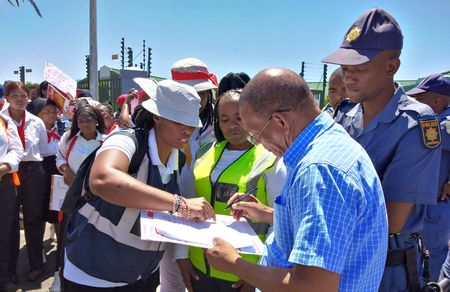 Security guards face bleak Christmas after Tracer Security's nonpayment, noncompliance and lack of engagement