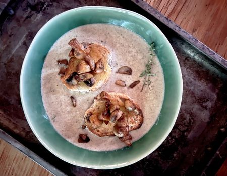 Souper Tuesday: Cream of mushroom soup