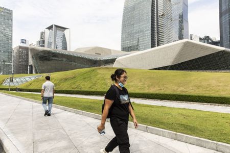 China Property and Energy Crises Deliver Blow to GDP Growth