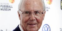  German former soccer player Franz Beckenbauer arrives for the 'Hall Of Fame' of German football in Dortmund, Germany, in April 2019. (Photo: EPA-EFE/FRIEDEMANN VOGEL)