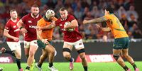 Ben Earl of the British &amp; Irish Lions breaks with the ball during the third test of the series between Australia Wallabies and the British &amp; Irish Lions at the Accor Stadium on August 02, 2025 in Sydney, Australia. (Photo by David Rogers/Getty Images)