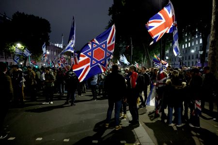 London Jewish community ambulances set ablaze in suspected hate crime, police say