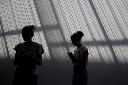 This year, make a commitment to understanding your world better: practise the art of slow looking