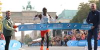 BERLIN, GERMANY - SEPTEMBER 25: Eliud Kipchoge of Kenya crosses the finish line of the 2022 BMW Berlin-Marathon in a new Wolrd Record Time of 2:01:09 h on September 25, 2022 in Berlin, Germany. (Photo by Alexander Hassenstein/Getty Images)