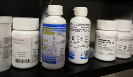 HIV & TB: New government plan raises concerns over practicalities and politics