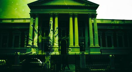 Parliament closed to public amid shut-down planning as government scrambles over details