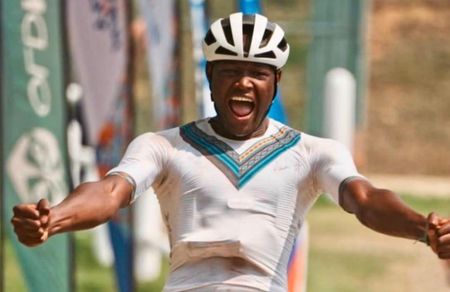 On a borrowed bike, Siya Ntsele shows what grit and talent can achieve