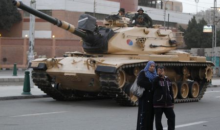 Egypt army seeks national unity as crisis mounts