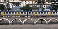 The train from Simonstown to Cape Town passing Kalk Bay. Image: Faul Bosman