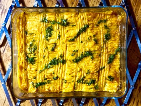 Beef, butternut and potato bake with ginger, garlic and turmeric