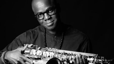 A whole world comes alive in Ivan Mazuze’s take on music from Africa