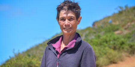 Determined Table Mountain guide faces fears and returns to work a week after mugging ordeal