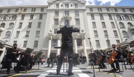 LA bars to require proof of vaccination; South Africa registers 4,667 new cases