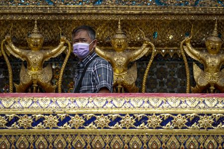 Thailand eases entry rules for tourists, scraps mask policy
