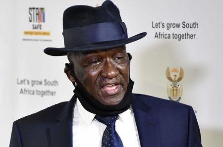 SAPS cherry-picks from 136 recommendations on democratic policing by expert panel on Marikana massacre