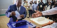 Presidential candidate and president of the main opposition party Mozambican National Resistance (RENAMO) Ossufo Momade casts his vote at a polling station in Maputo, Mozambique, 09 October 2024. More than 17.1 million Mozambican voters will choose the President of the Republic, provincial assemblies and their governors, and 250 members of the Assembly of the Republic. The National Elections Commission (CNE) approved lists of 35 political parties running for the Assembly of the Republic and 14 political parties and groups of citizen voters for provincial assemblies.  (Photo: EPA-EFE / JOSE COELHO)