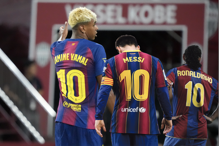 Lamine Yamal wants to own Barça’s No 10 his way, all the way