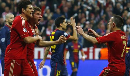 Soccer: Bayern stun Barcelona with dynamic four-goal show